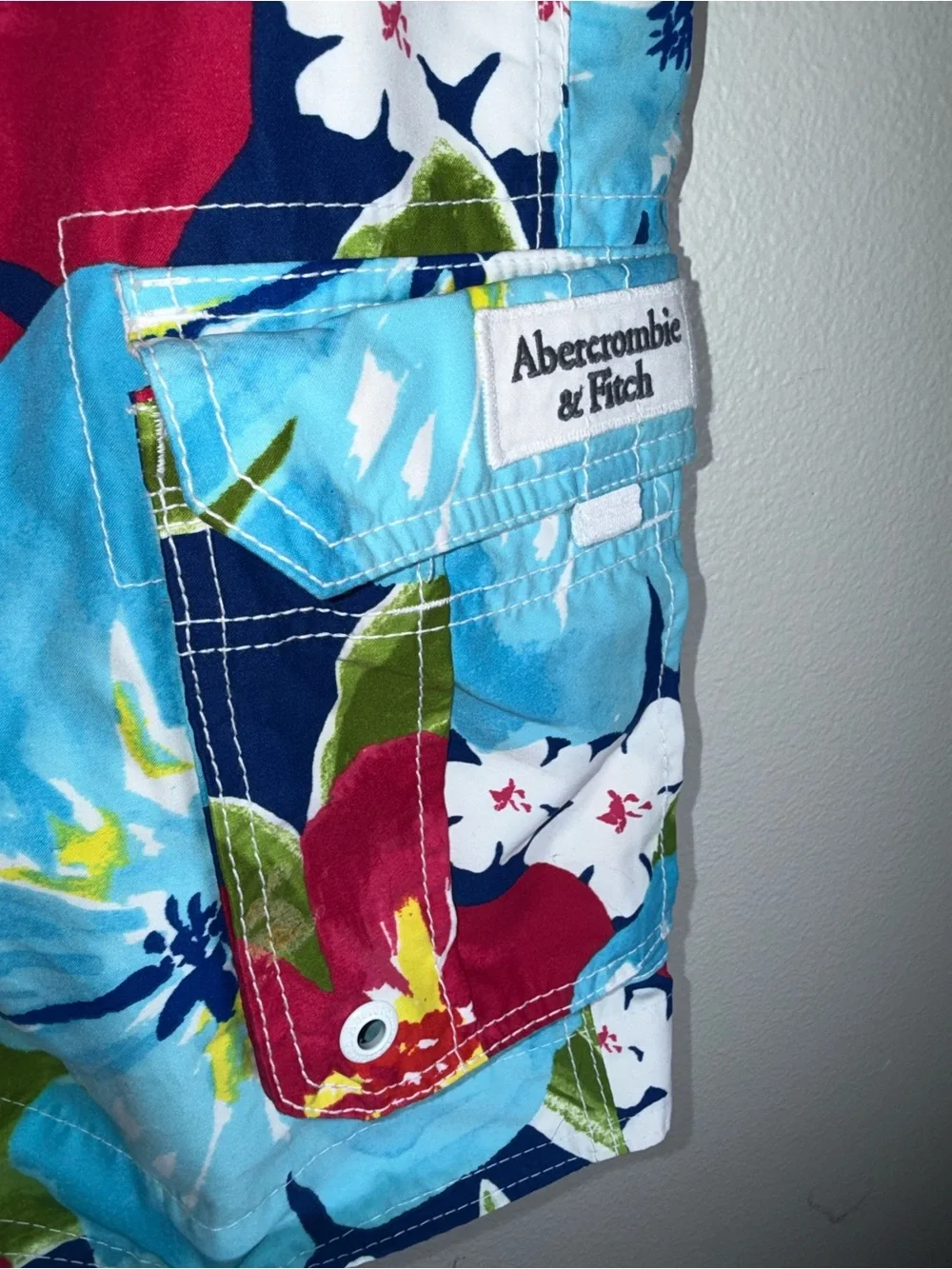 VINTAGE ABERCROMBIE & FITCH Y2K Floral Hawaiian print drawstring board shorts M